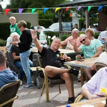 Chalet 6-persoons Familielodge Voorthuizen